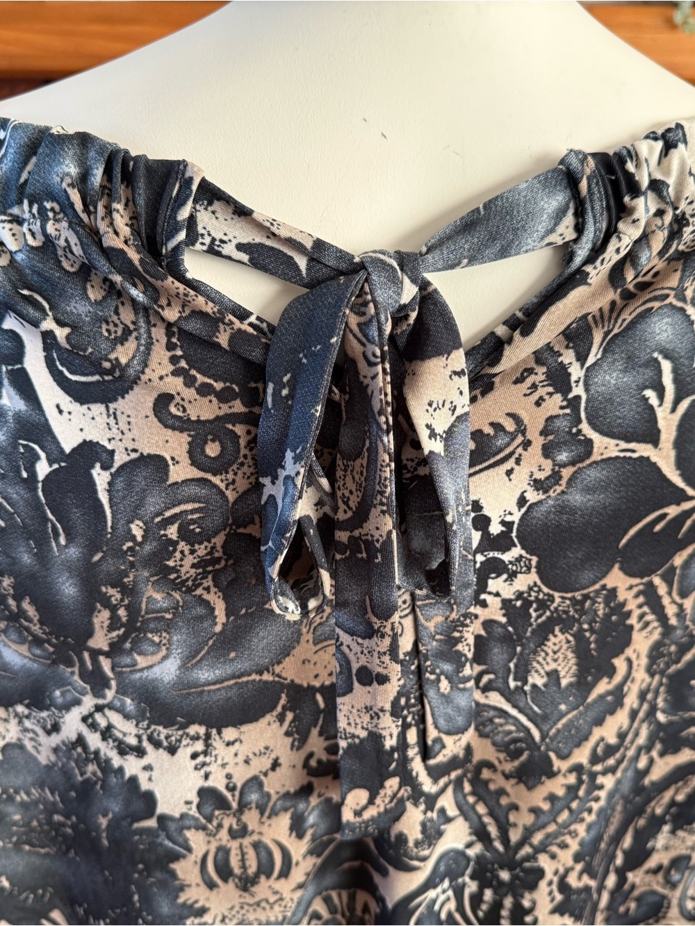 Jacob Off-Shoulder Floral Print Blouse - Navy & Beige - Picture 3 of 6